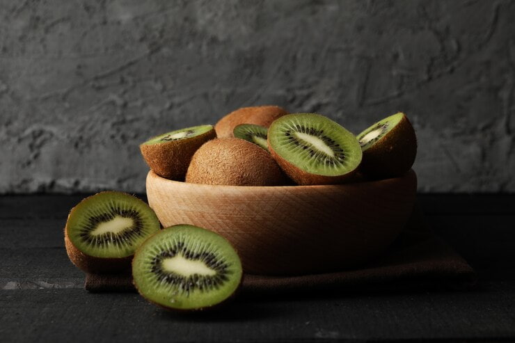 تصویر 2 از قیمت خرید کیوی شیرین + فروش ویژه